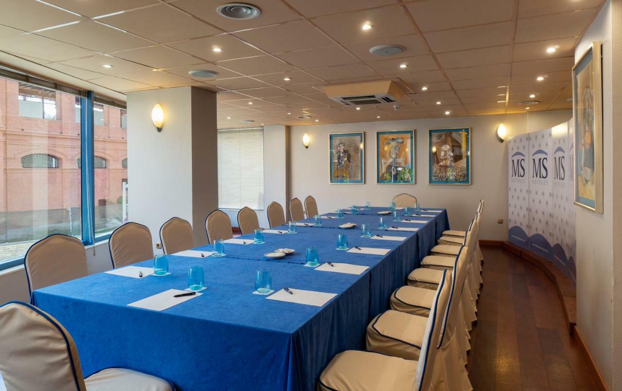 Hotel Ms Maestranza Malaga Luaran gambar